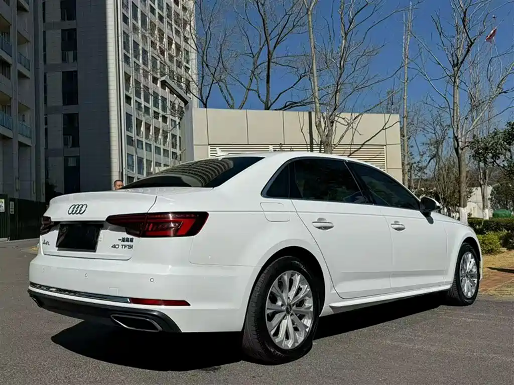 Audi A4L 2019 40 TFSI Progressive (China VI) фото 6