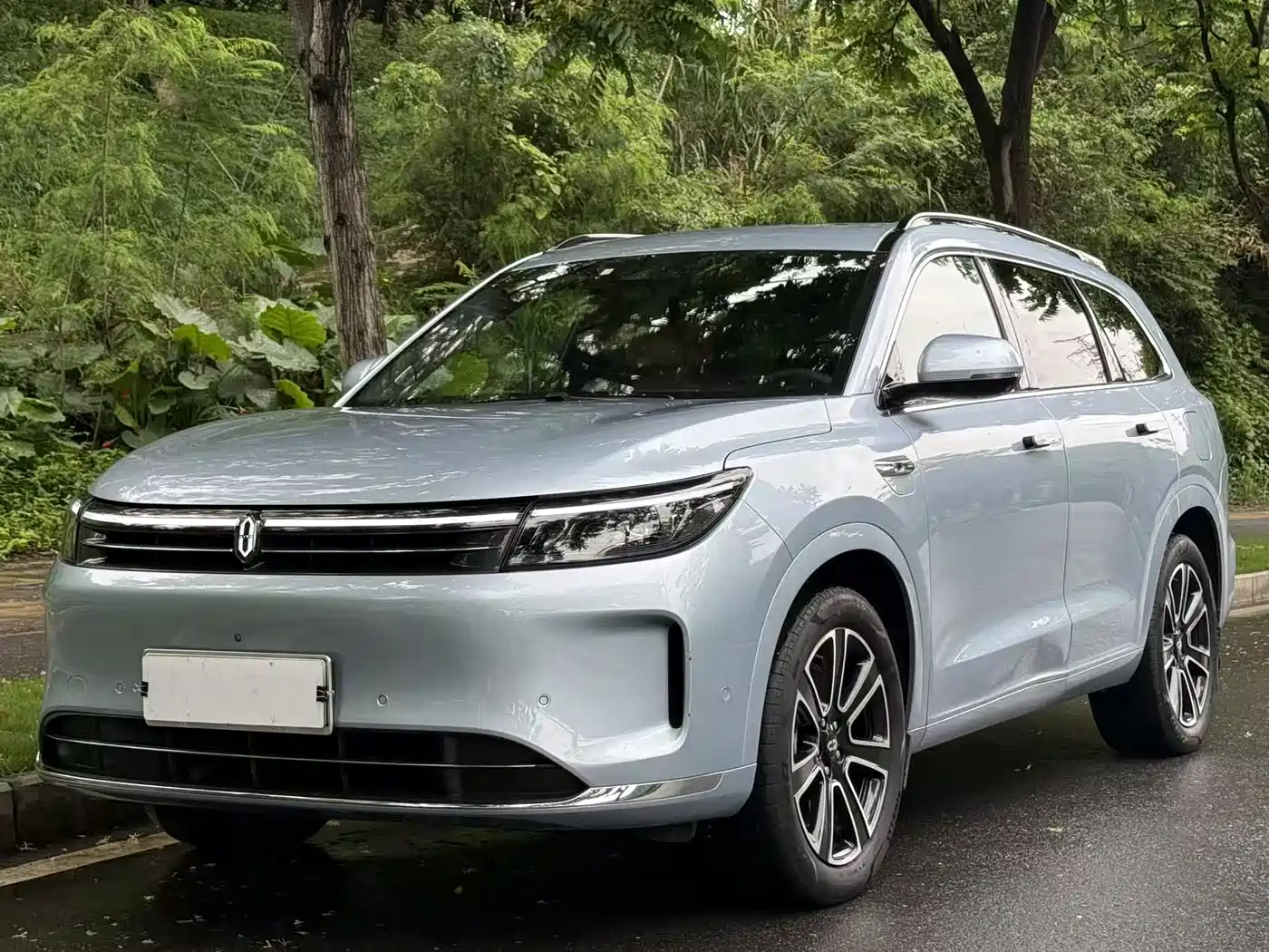 AITO Wenjie AITO M7 2024 1.5T Smart Drive AWD Pro 5-seater