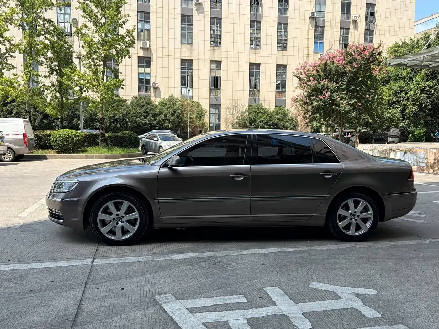 Volkswagen Phaeton 2016 2012 3.0L Executive