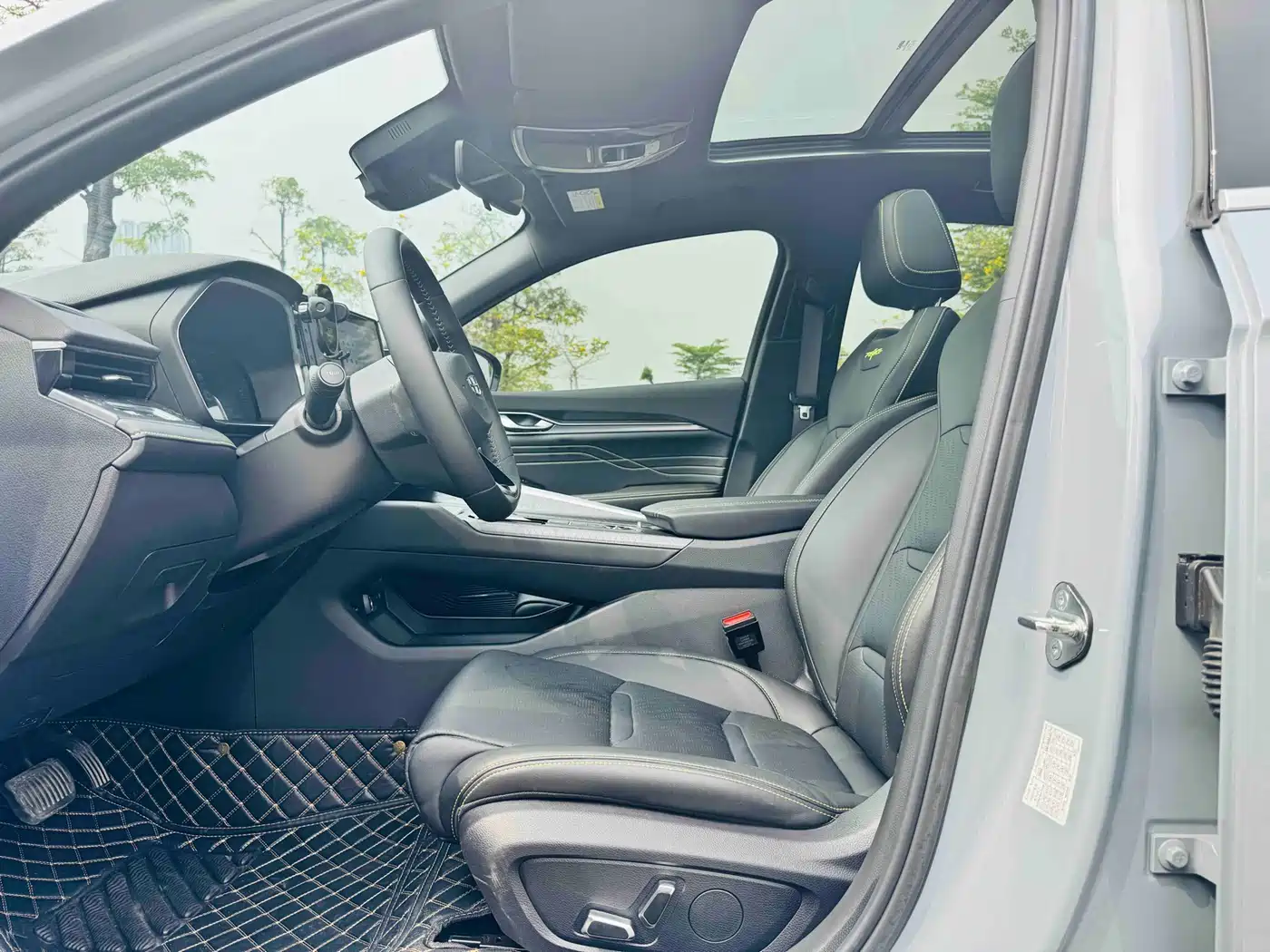 GEELY AUTOMOBILE XINGRUI