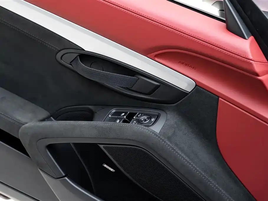 Porsche 718 2022 Spyder 2.0T фото 16