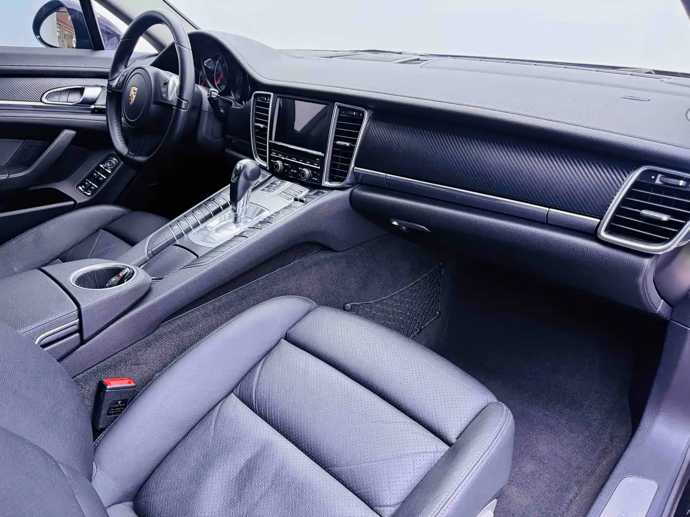 Porsche Panamera 2014 Panamera 3.0T фото 9