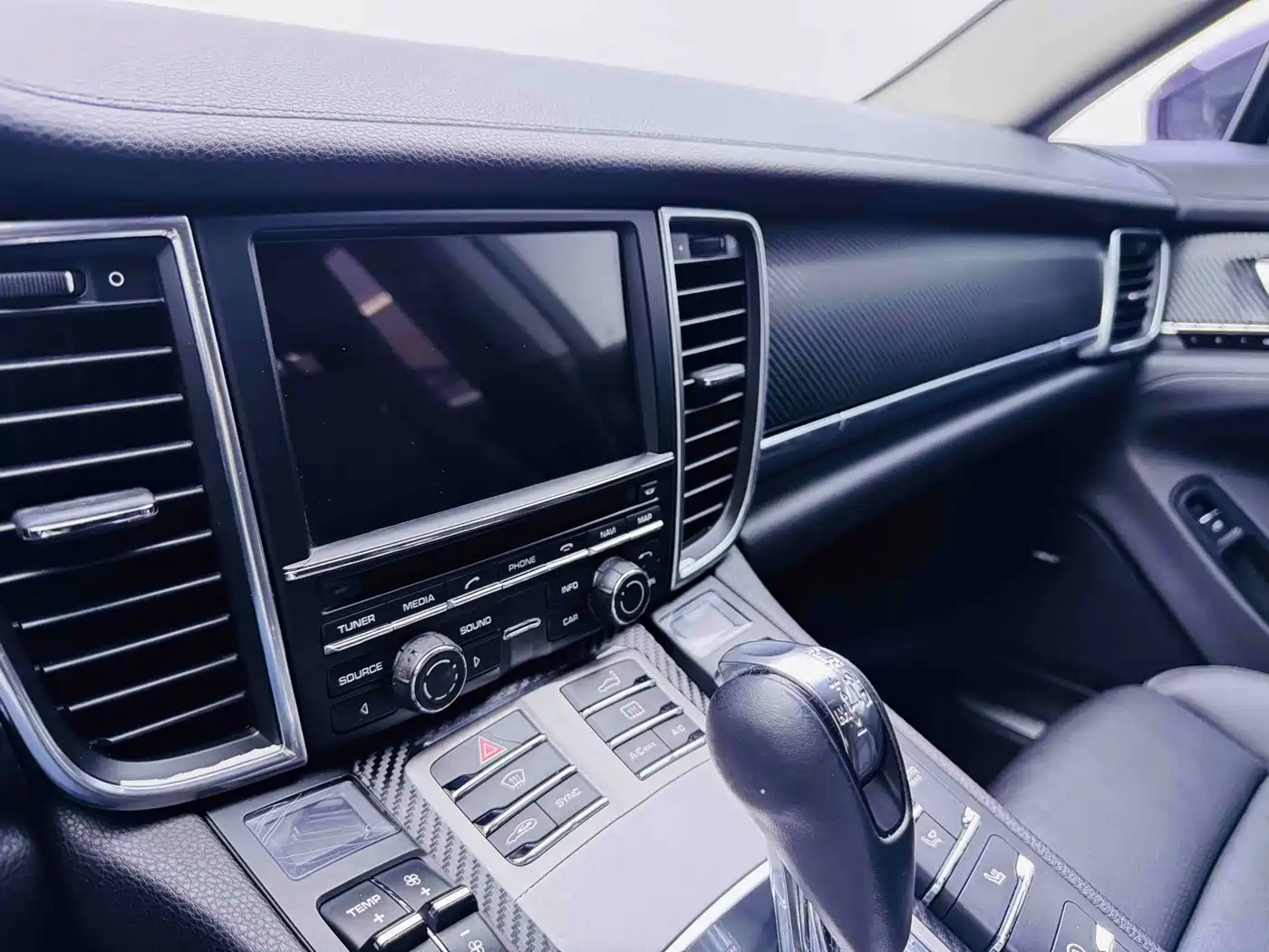 Porsche Panamera 2014 Panamera 3.0T фото 16