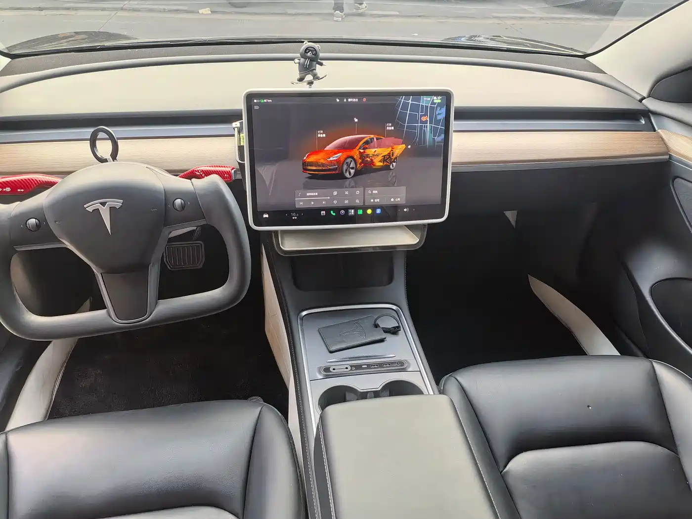 Фото 6 - Tesla Model 3