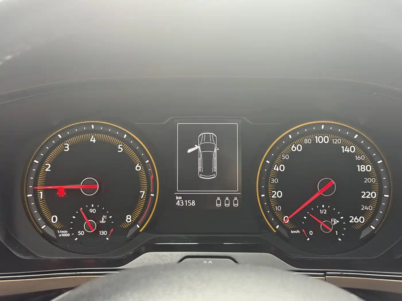 Volkswagen Tharu 2021 280TSI 2WD Luxury Plus фото 10