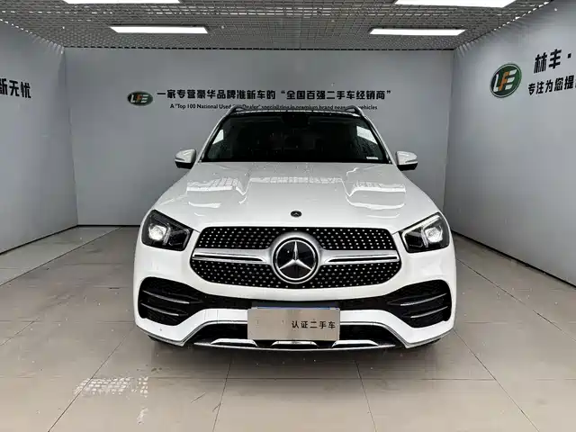 Mercedes-Benz GLE 2021 GLE 450 4MATIC Fashion — фото 2