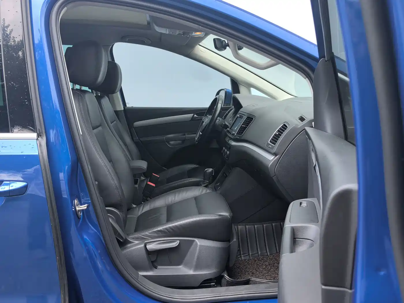 Volkswagen Sharan 2019 2019 380TSI Comfort 7-Seater