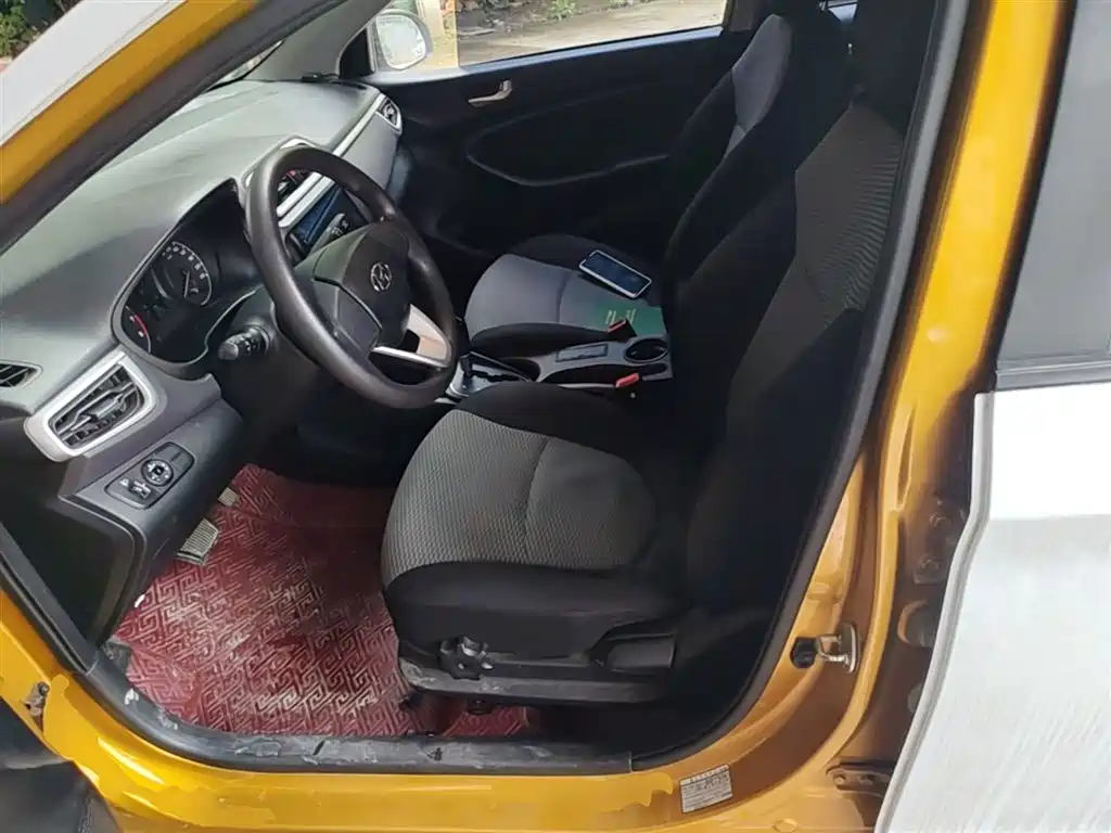 Hyundai Verna 2017 1.4L Auto Jump Edition (China V) фото 15