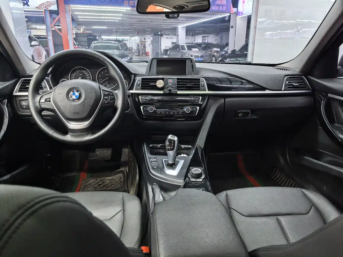 BMW 3 Series 2017 320Li xDrive Fashion фото 16