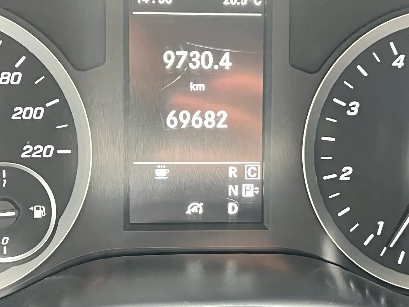 Mercedes-Benz Vito 2023 2.0T Elite 9-Seater фото 13