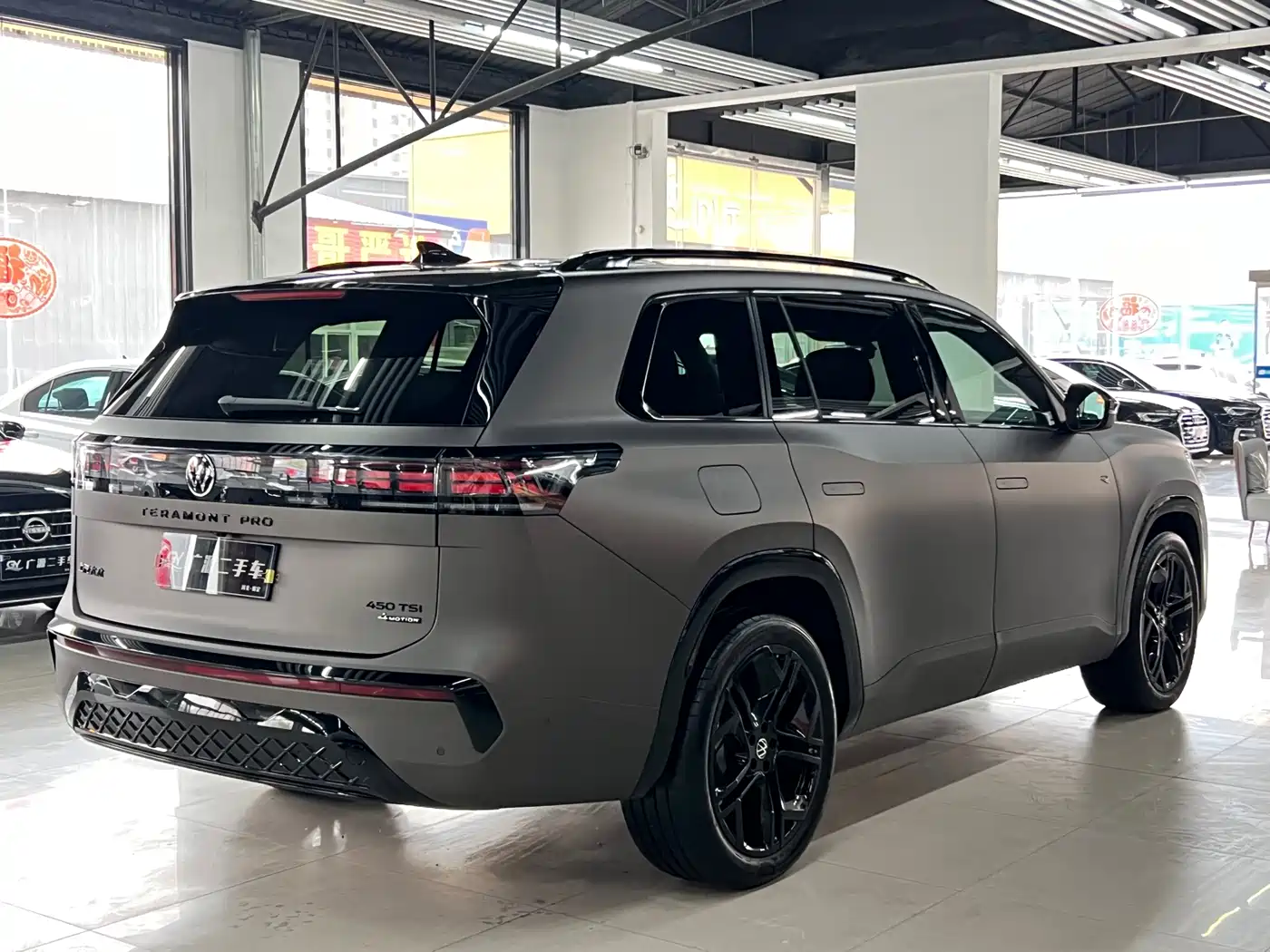 Volkswagen Teramont 2025 Teramont Pro 450TSI 4WD Summit Edition фото 4