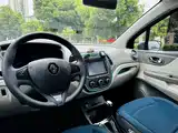 Фото 14 - Renault Captur
