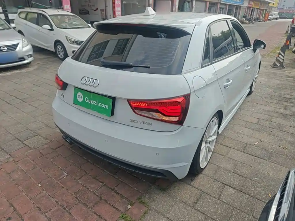 Audi A1 2016 2016 30 TFSI Sportback S Line Sport Edition