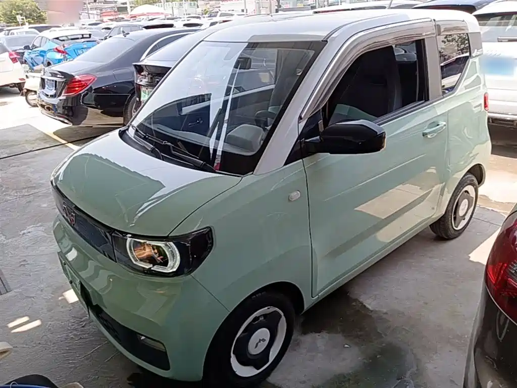 Wuling Motors Hongguang MINIEV 2021 Model Macaron Premium Edition NCM