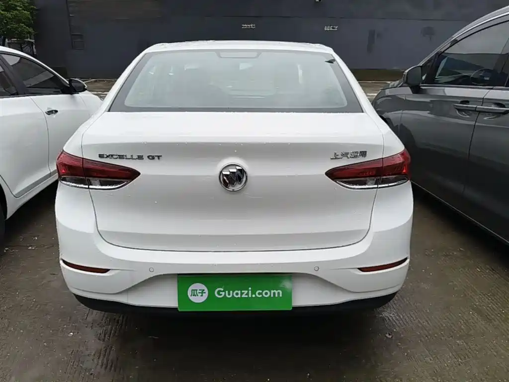 Buick Excelle 2021 Facelift Exemplar 1.5L Auto Progressive фото 6
