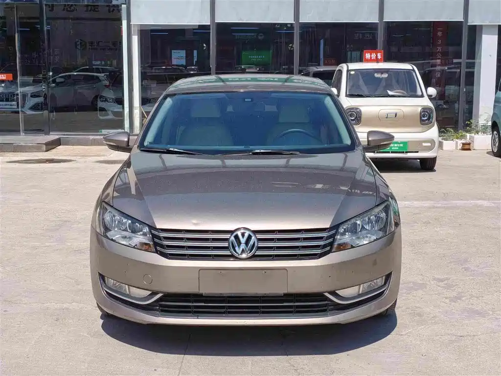 Volkswagen Passat 2012 2011 1.4TSI DSG Prestige Edition