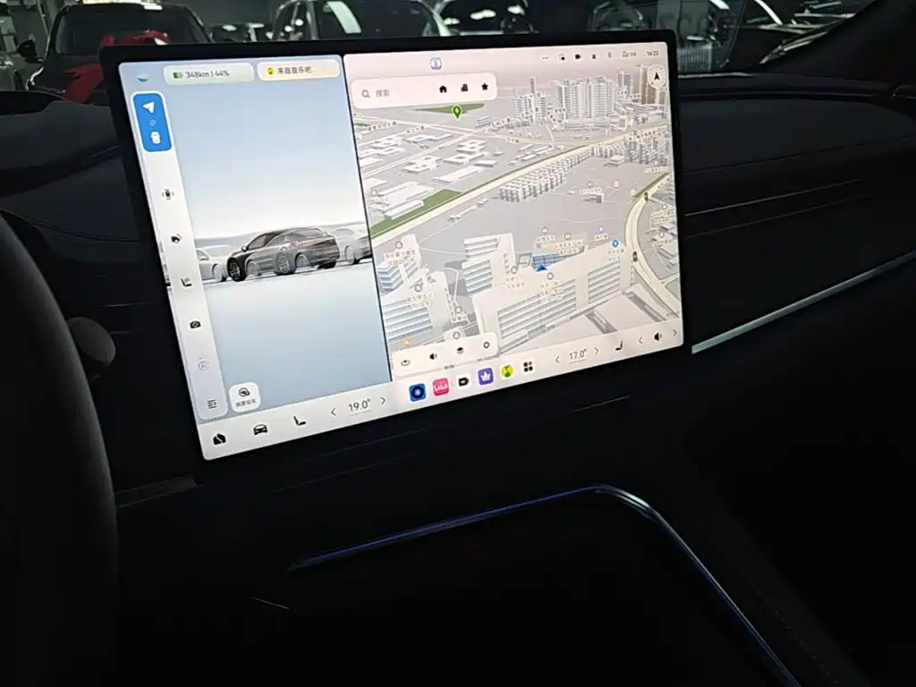 Фото 13 - ZEEKR 001