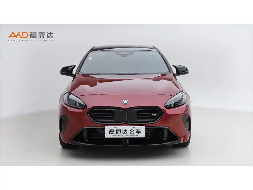 Photo 2 - BMW M235L