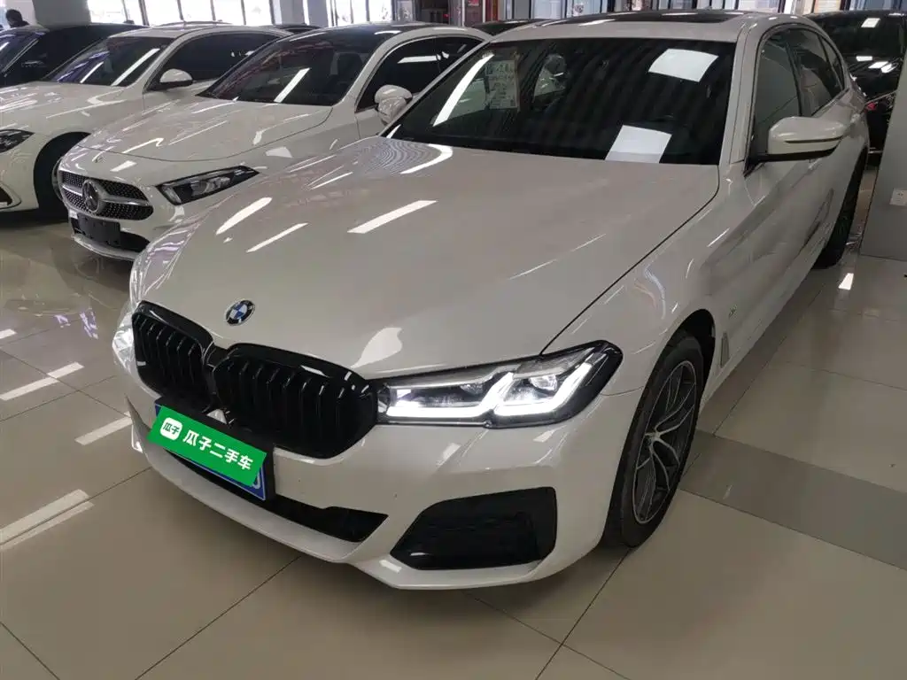 BMW 5 Series 2022 Model Second Facelift 525Li M Sport Package фото 2