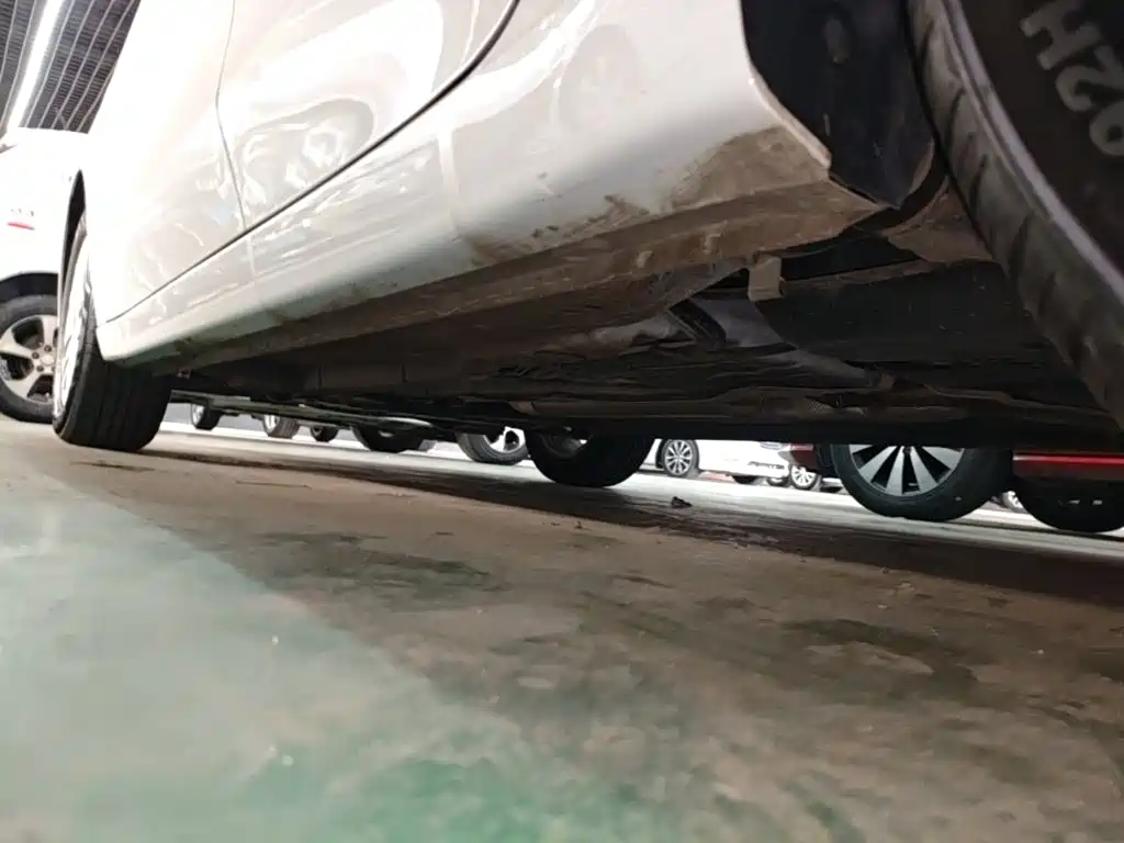 Photo 22 - Roewe i5