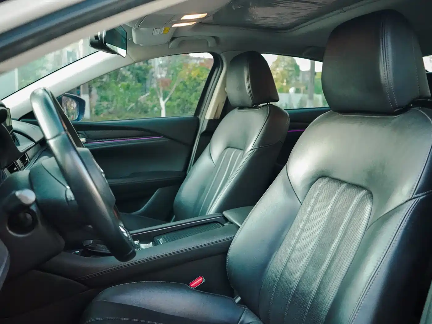 Mazda Atenza 2020 2.0L Skyactiv Luxury фото 11