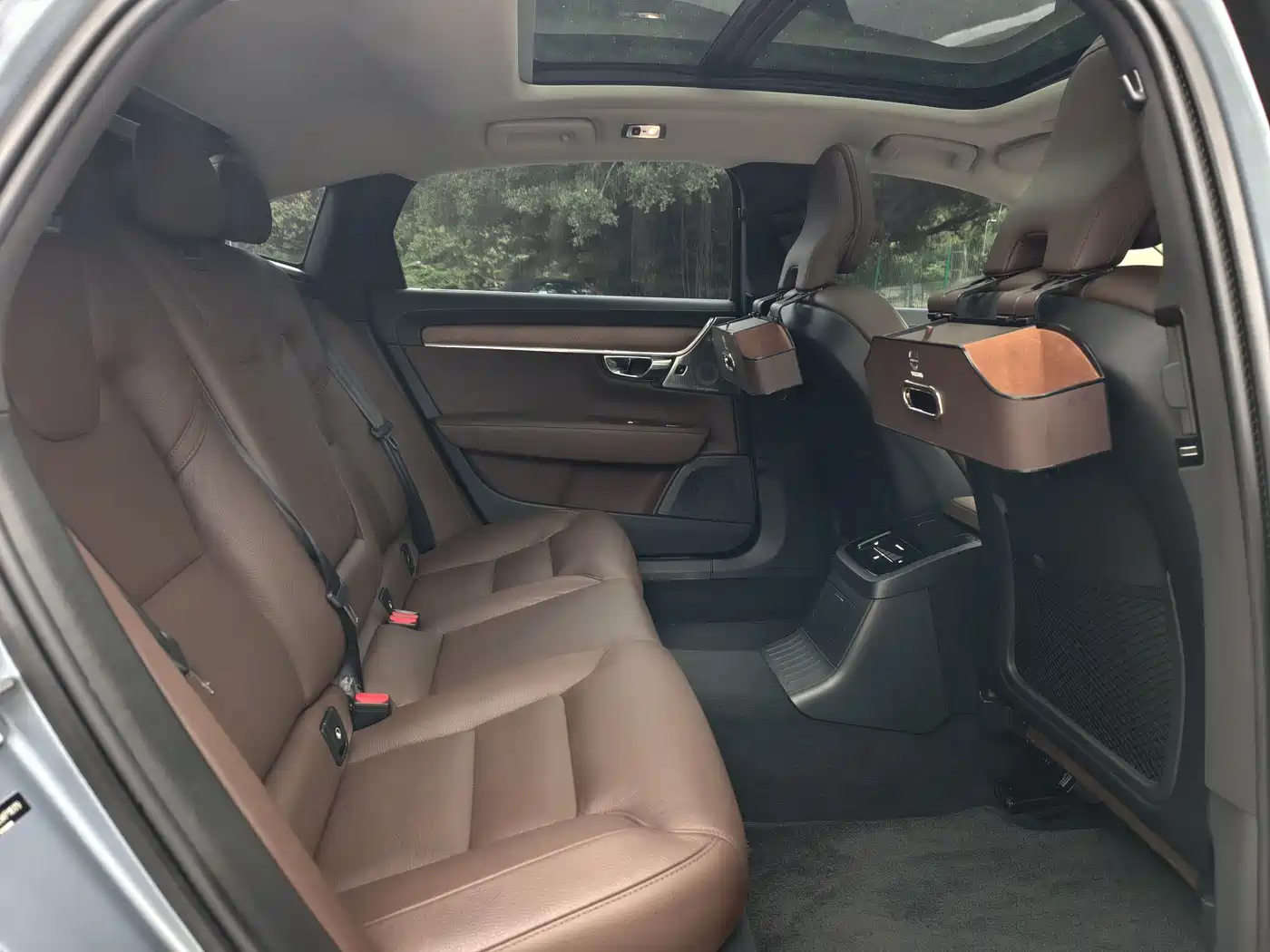 VOLVO S90 PLUG IN HYBRID