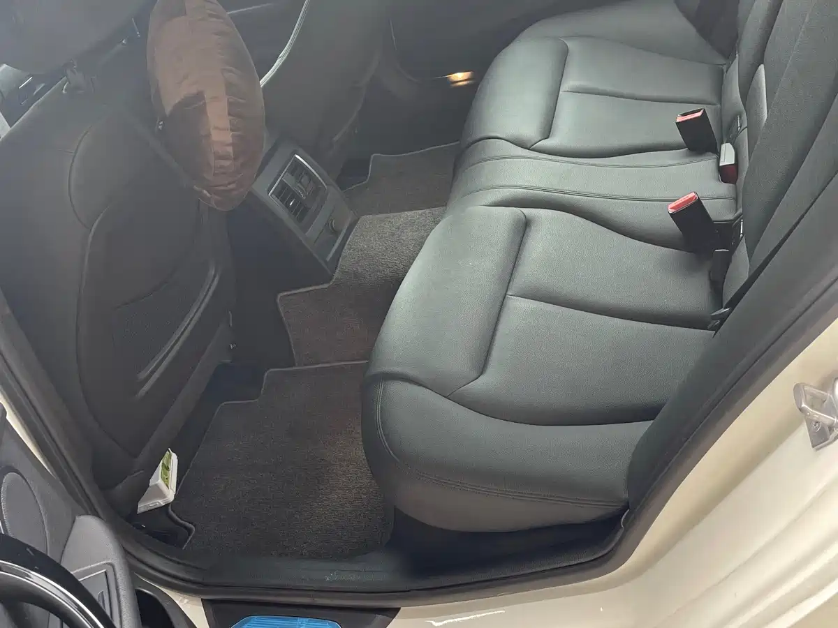 BMW 3 Series 2018 320Li Leading M Sport Package фото 8