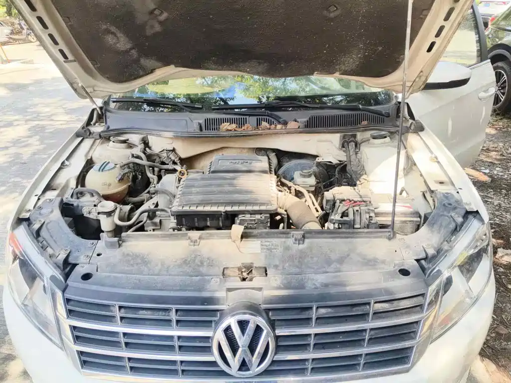 صورة 9 - Volkswagen Lavida Tour