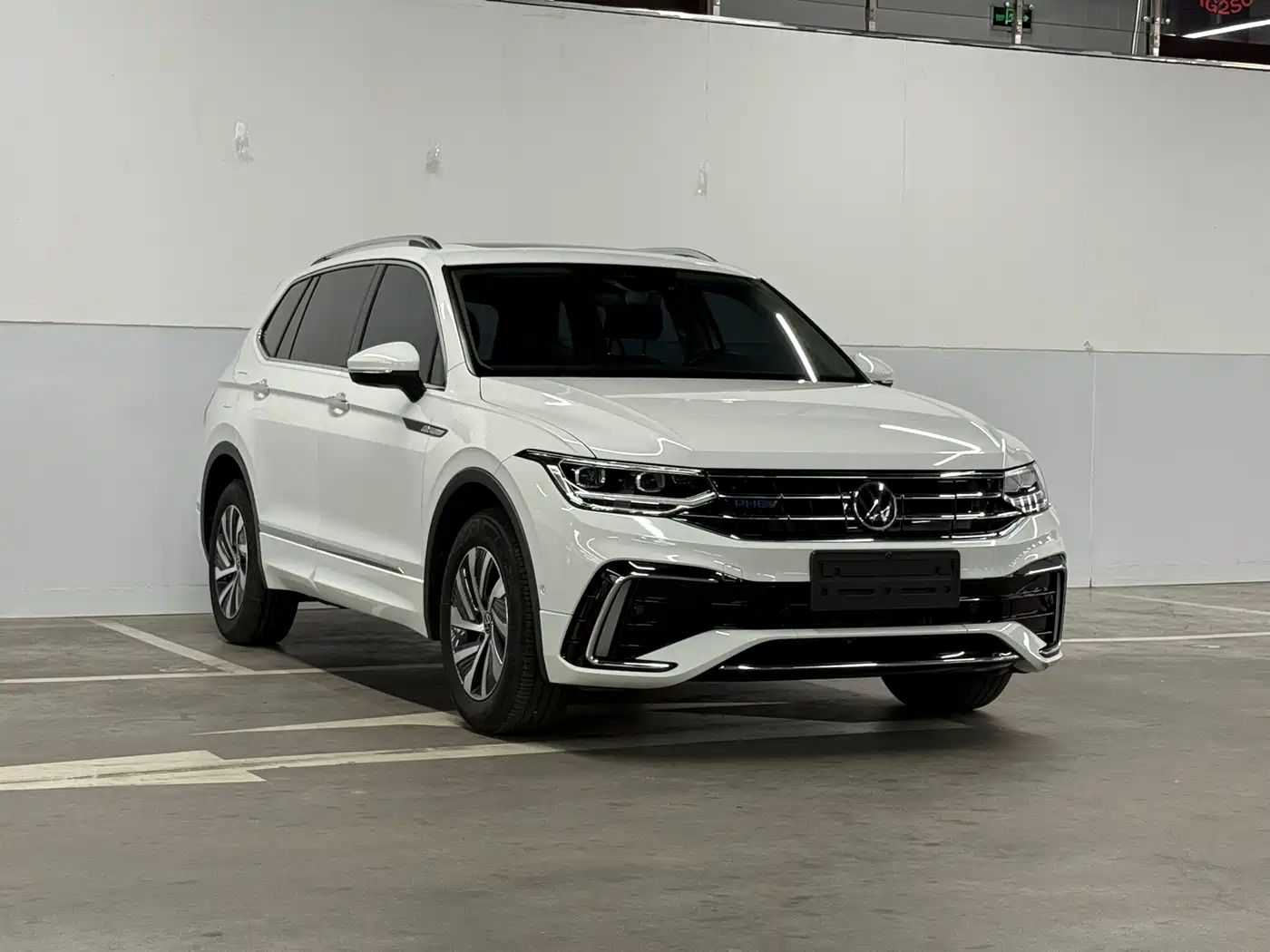 VOLKSWAGEN TIGUAN L NEW ENERGY