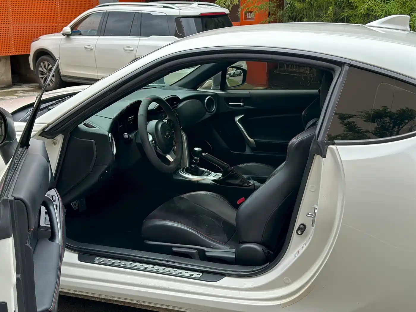 Subaru BRZ 2017 2.0i Manual type-RS Edition фото 4