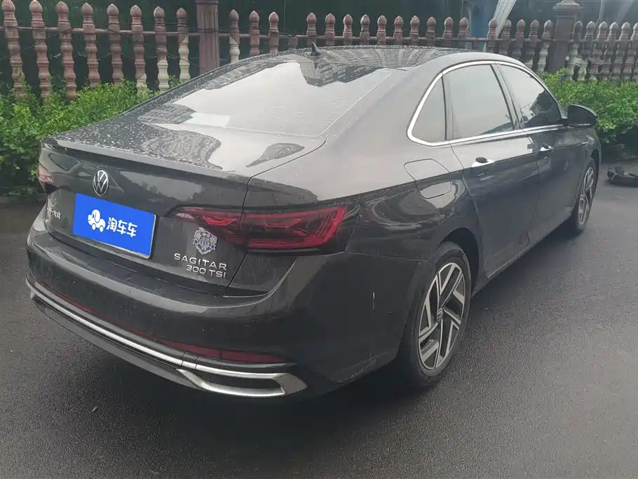 Volkswagen Sagitar 2023 300TSI DSG Surpassing Edition фото 3