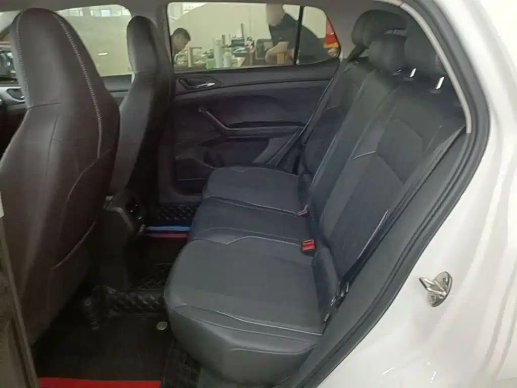 Volkswagen T-Cross 2019 280TSI DSG Comfort Edition фото 17