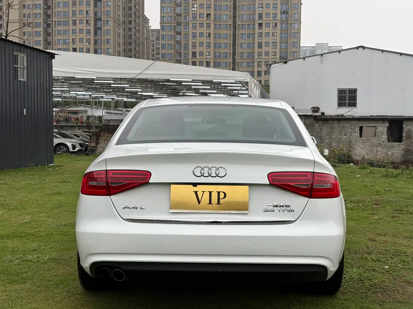 Audi A4L 2015 35 TFSI Auto Standard фото 3