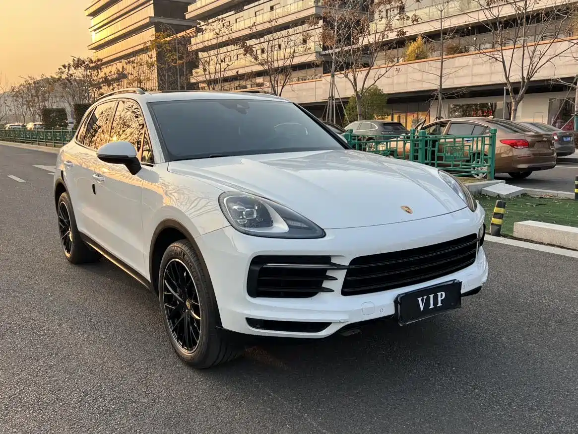 Porsche Cayenne 2019 Cayenne 3.0T фото 3