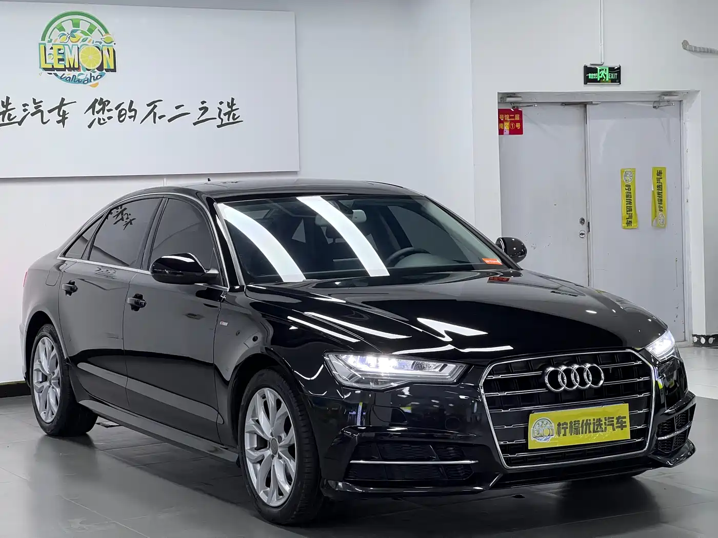 Audi A6L 2018 30th Anniversary 35 TFSI Fashion фото 3