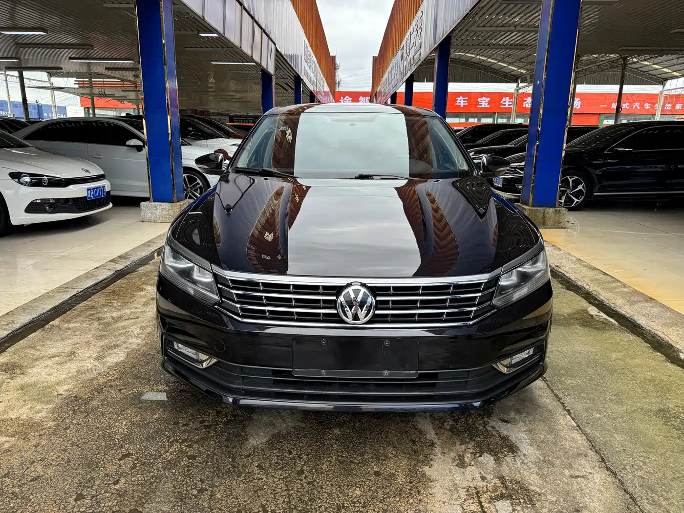 Volkswagen Passat 2017 330TSI DSG Prestige фото 2