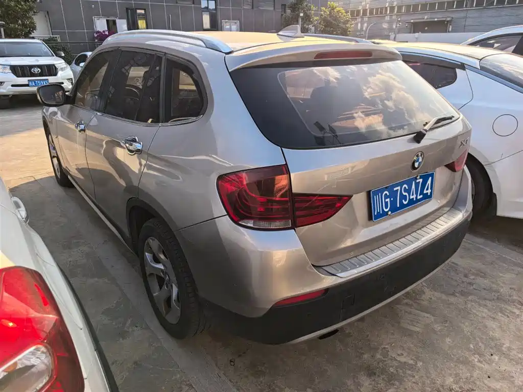 BMW X1 (Import) 2012 sDrive18i Luxury фото 4