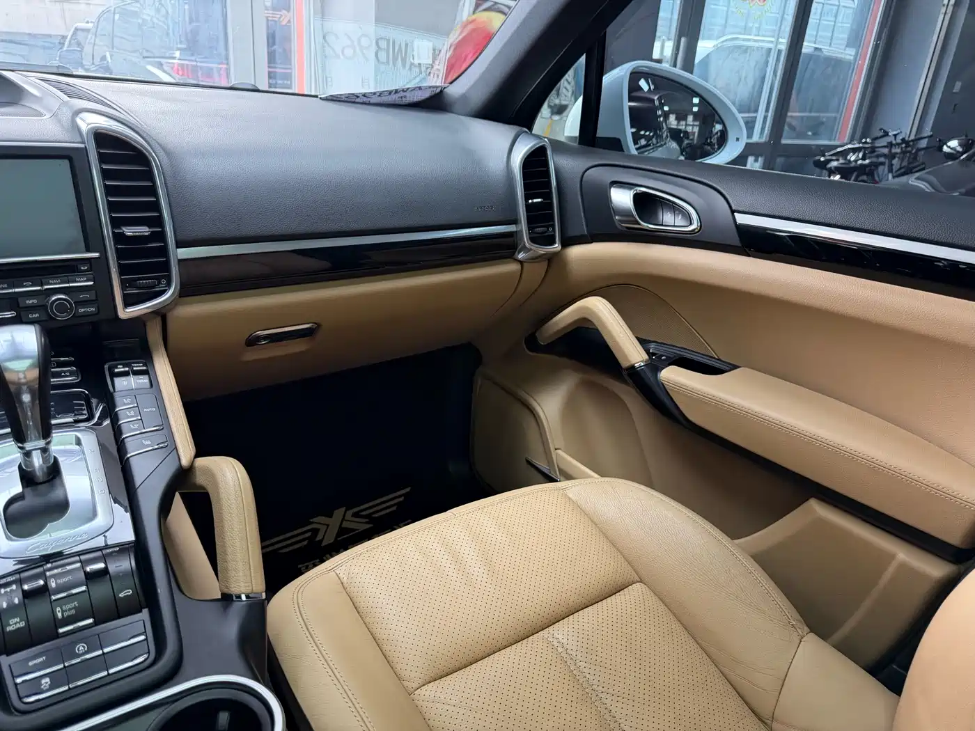 Porsche Cayenne 2015 Cayenne 3.0T фото 29