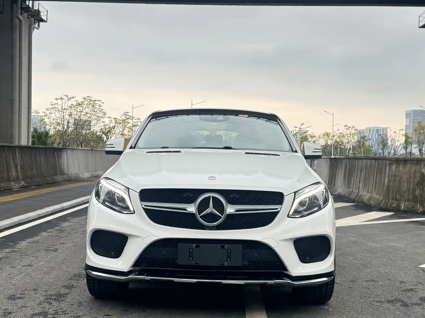 Mercedes-Benz GLE Coupe 2015 GLE 320 4MATIC Coupe SUV фото 2