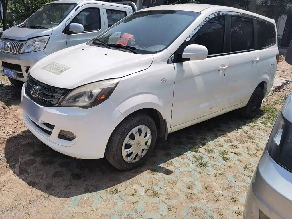 BAIC Weiwang M20 2015 2014 1.5L Utility BJ415A