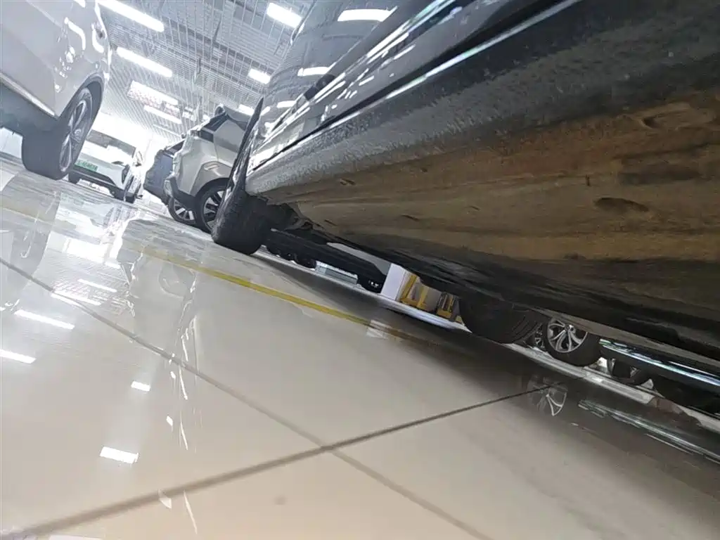 Volkswagen Sagitar 2023 300TSI DSG Surpassing Edition фото 21