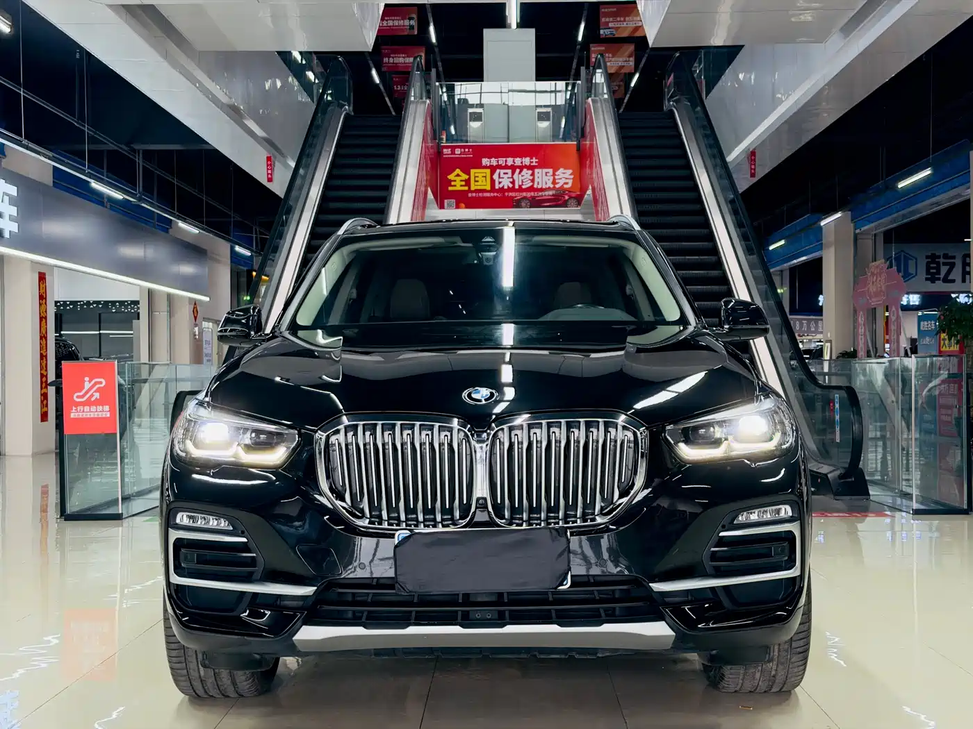 BMW X5 (Import) 2021 xDrive30i X Design Package фото 2