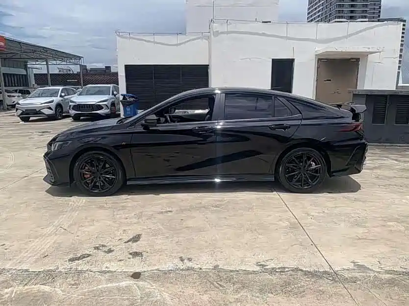 GAC Trumpchi Trumpchi Emkoo 2023 2023 400T Automatic R PRO