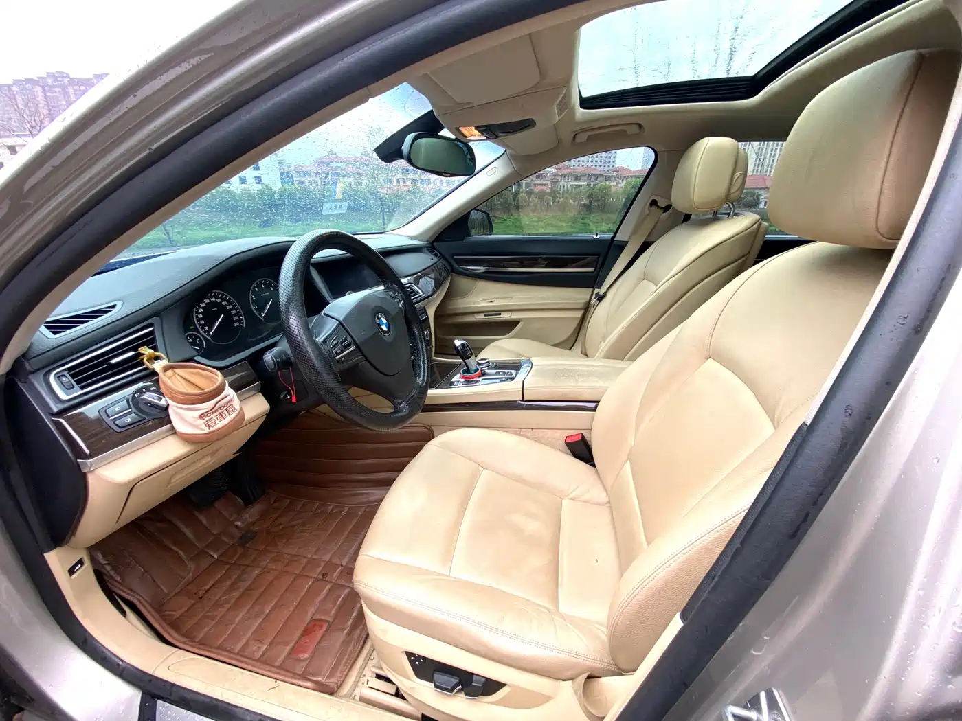 BMW 7 Series 2011 730Li Elegance фото 9