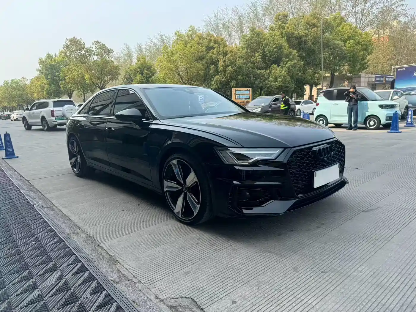Audi A6L 2023 Facelift 45 TFSI quattro Premium Dynamic фото 3