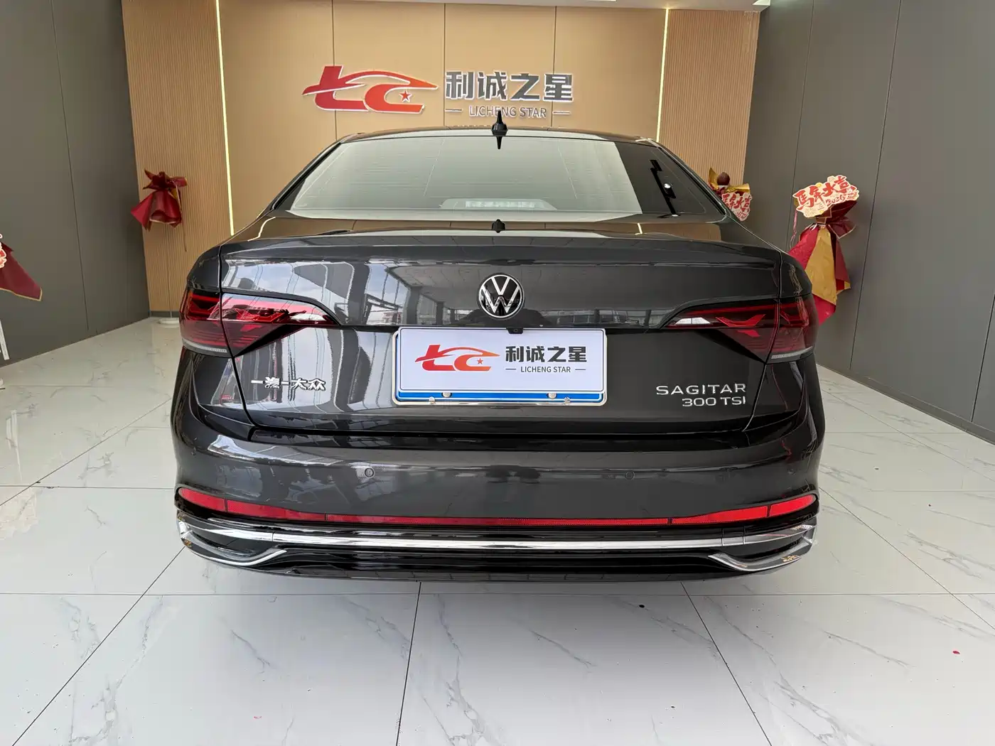 Volkswagen Sagitar 2023 300TSI DSG Surpassing Edition фото 7