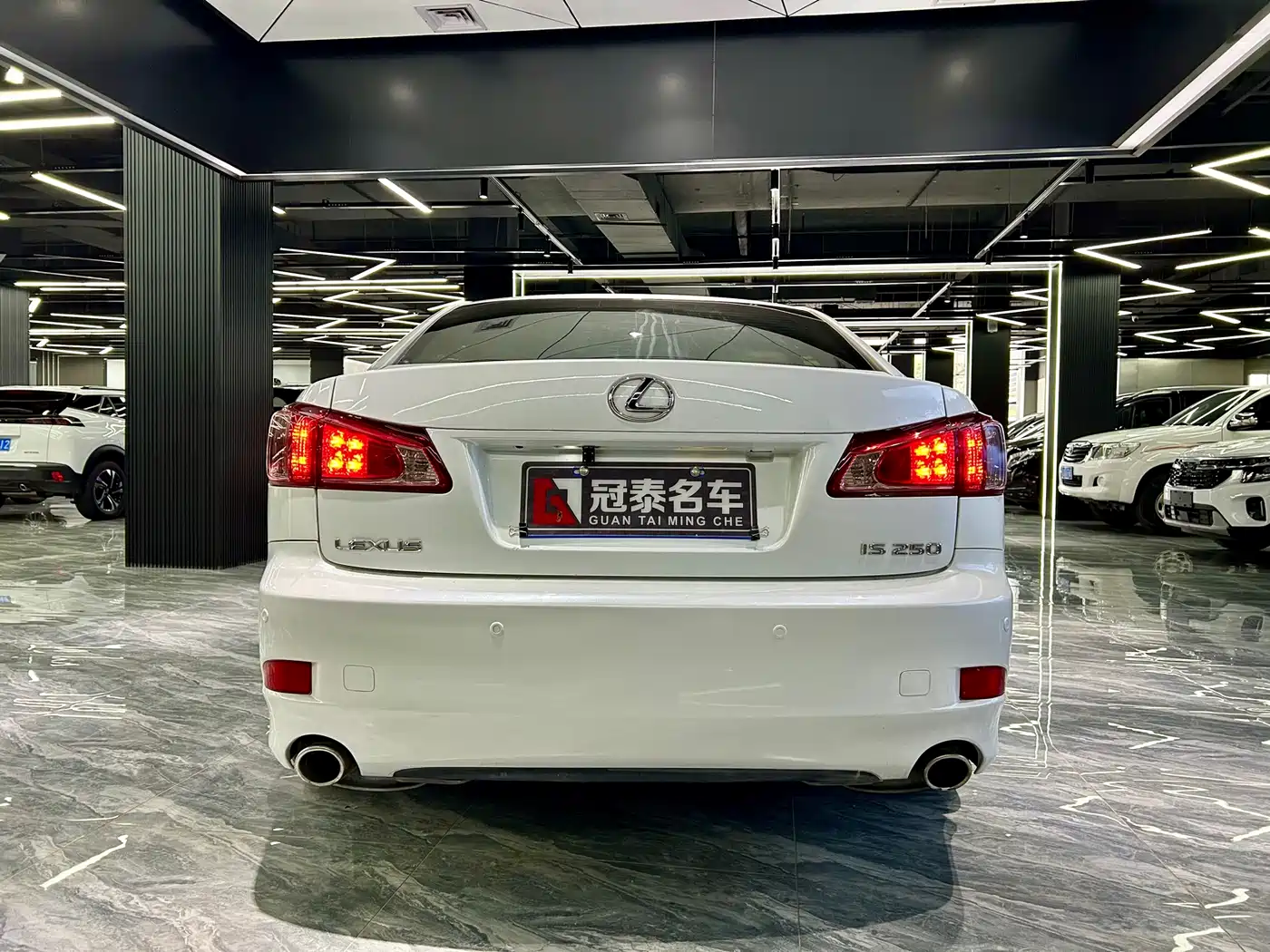 Lexus IS 2011 250 Sport фото 6