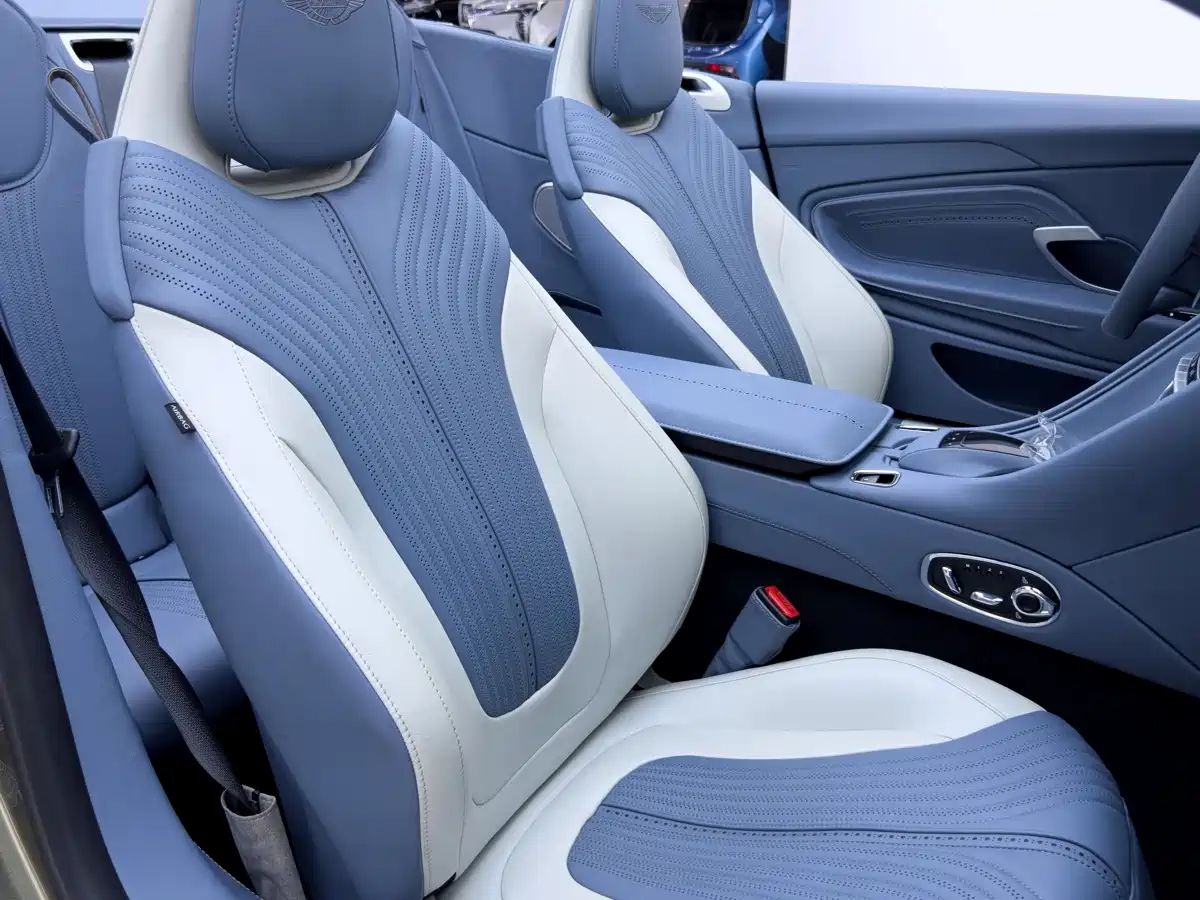 Aston Martin DB11 2023 2023 4.0T V8 Volante
