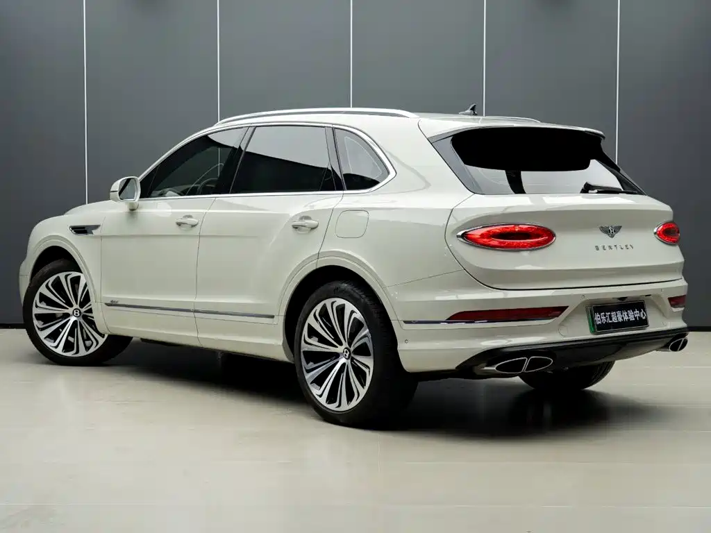 Bentley Bentayga Hybrid 2022 2021 3.0T PHEV