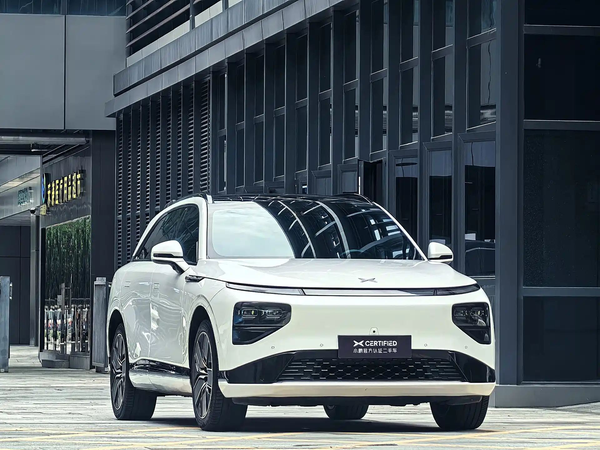 Фото 3 - XPeng G9